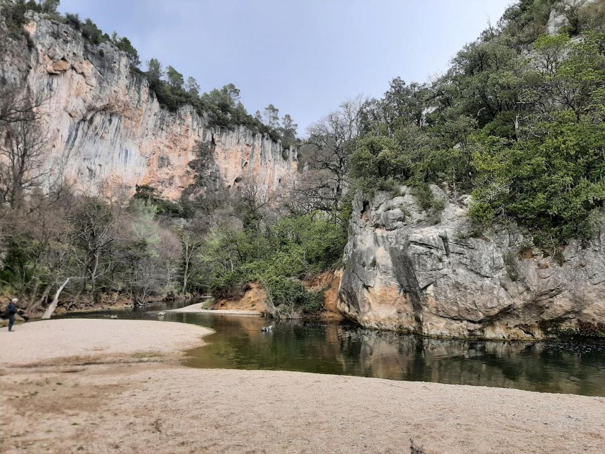 Une Chambre En Provence Correns Exterior foto