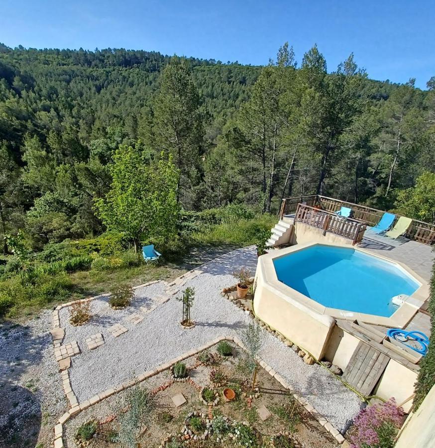 Une Chambre En Provence Correns Exterior foto