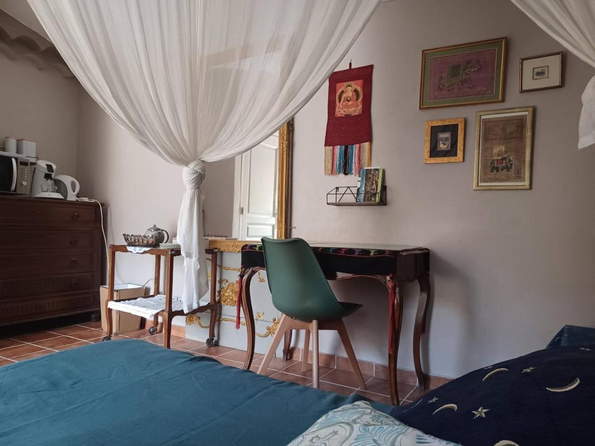 Une Chambre En Provence Correns Exterior foto